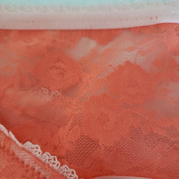 2 FOR $5 SALE NWT BCBGeneration The Basic Bandeau Lace  Bra XL - Picture 7 of 8